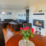 Gorgeous In With House Sea View Apartmán